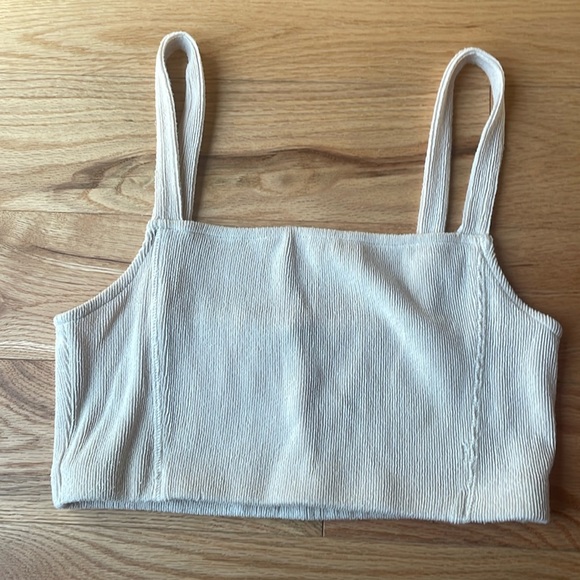 ZARA|| Ribbed Crop Top Size Medium - Picture 2 of 6